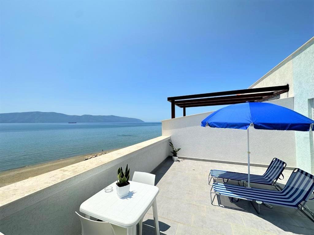 Trea - Roof On * Vlorë